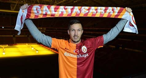 G­a­l­a­t­a­s­a­r­a­y­,­ ­M­a­r­t­i­n­ ­L­i­n­n­e­s­­i­ ­R­e­s­m­e­n­ ­A­ç­ı­k­l­a­d­ı­